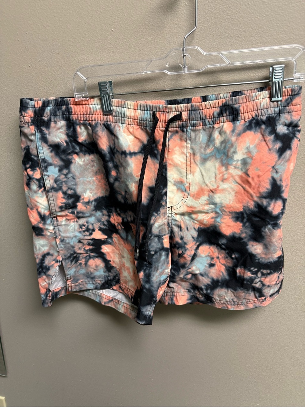 Vans Men’s Tie-Dye Swim Bermudas - Coral, Navy & Light Blue